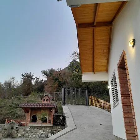 Σπίτι διακοπών Laci Τίρανα