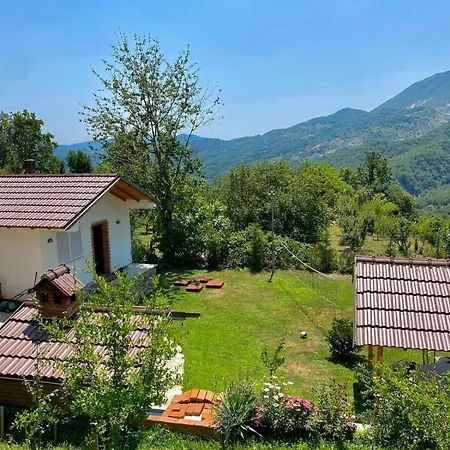 Σπίτι διακοπών Laci Τίρανα